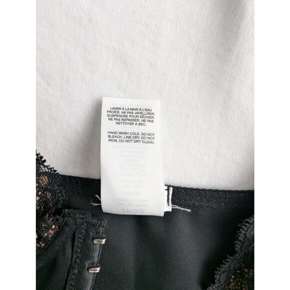 Garage Size XS Women's Black Corset Lace Bra Top Goth Whimsygoth Romantic Vamp - Picture 8 of 9